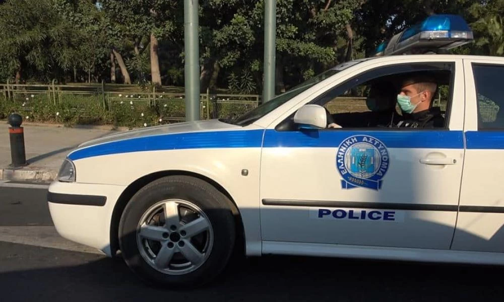 Χαλκιδική: Συλλήψεις της ΕΛ.ΑΣ και πρόστιμα σε θαμώνες "κορονοπάρτι"